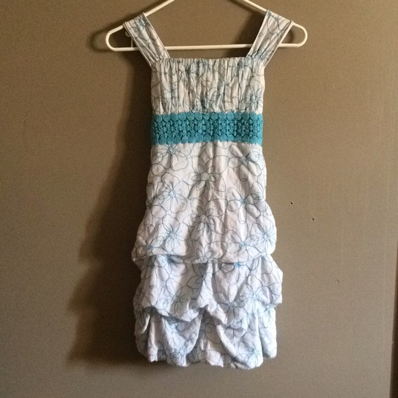 Dress - Picture 1 of 2